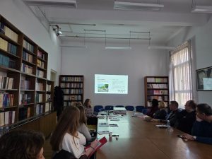 01_2025-11-28 at 19.12.41